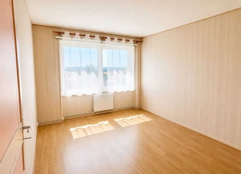Flat Allée de la Princesse de Conti in Eu