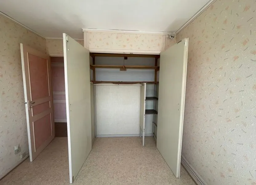 Flat Allée de la Princesse de Conti in Eu