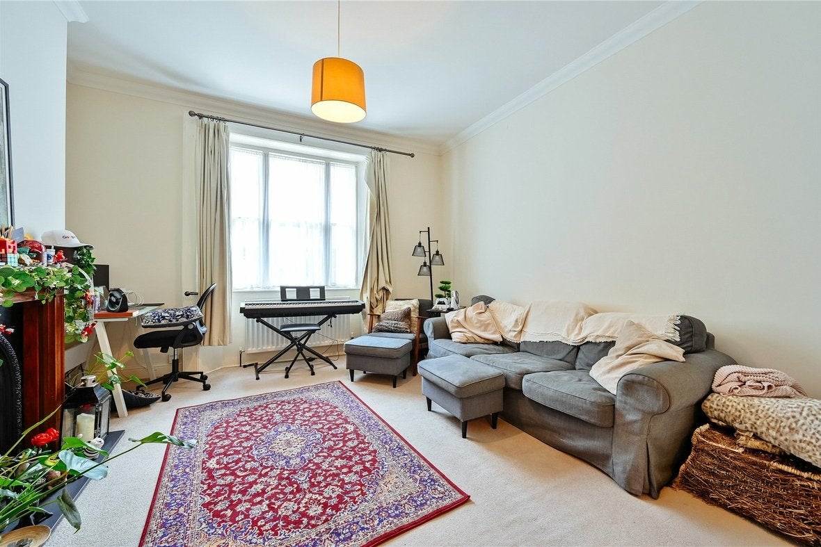 Flat Gabriel Square in St Albans