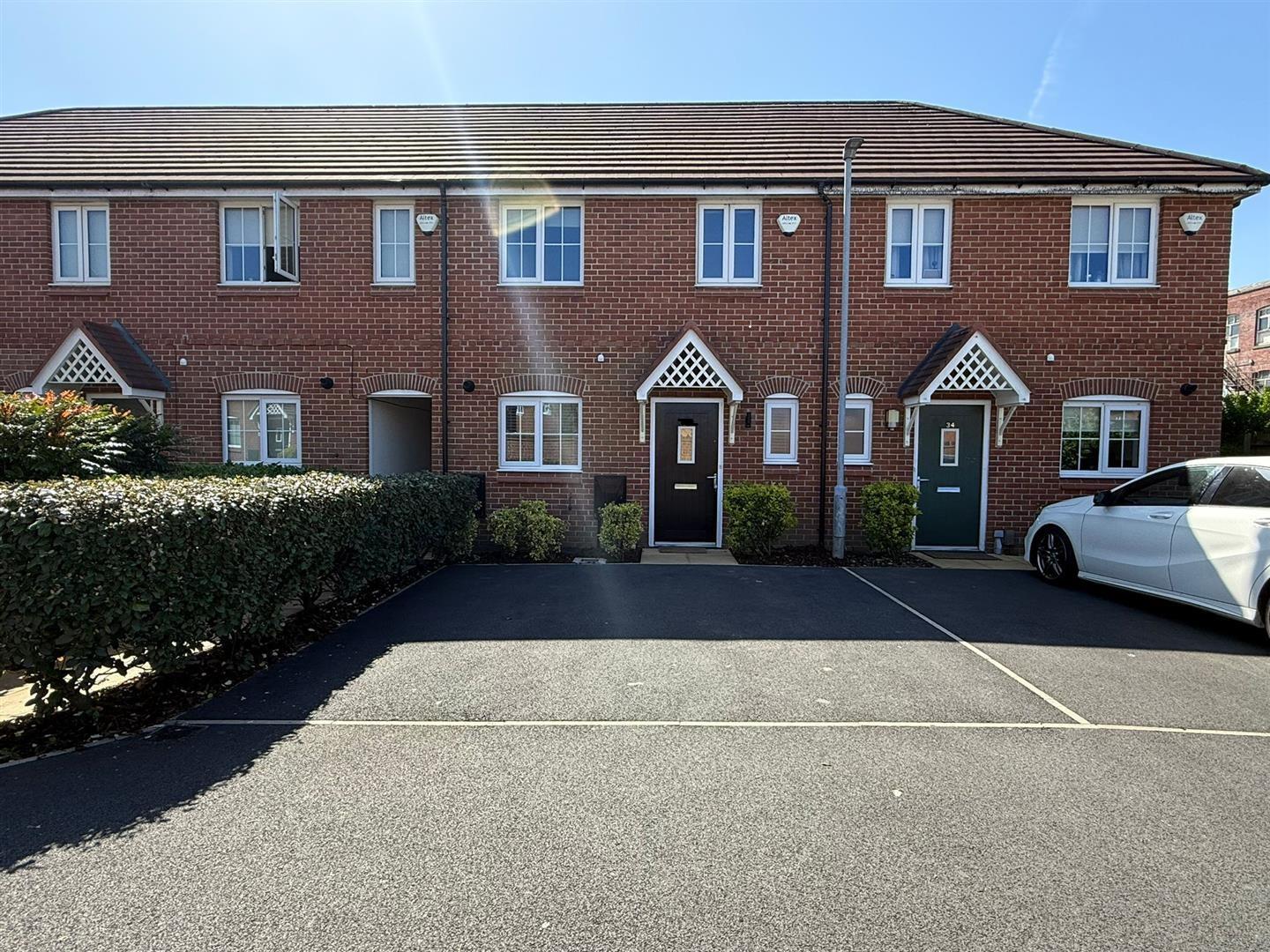 House Ermine Close in Salford