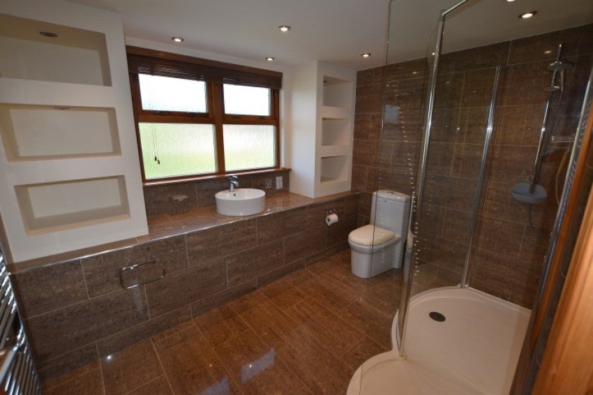 House B9016 in Clochan