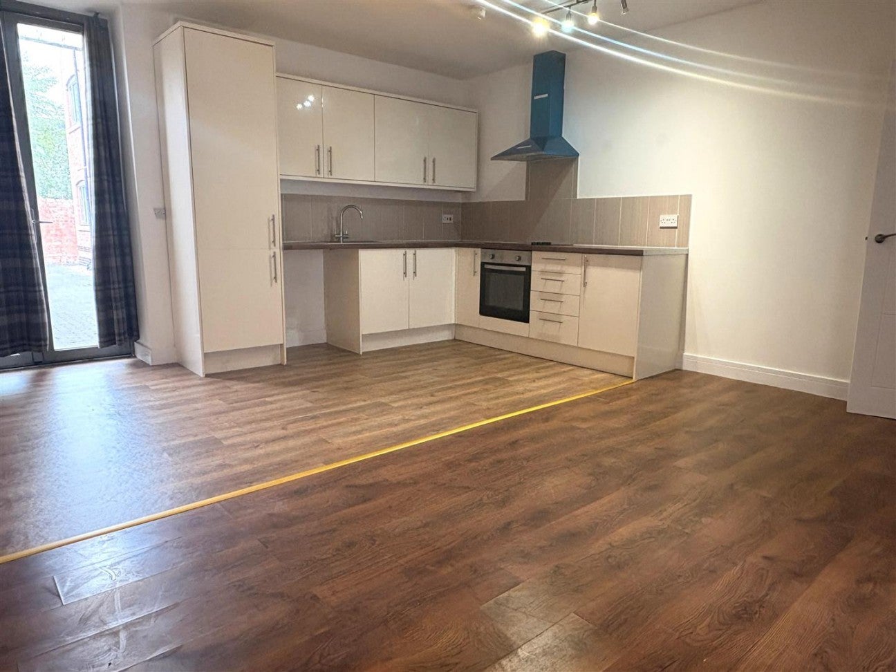 Flat Paddock Street in Oadby and Wigston