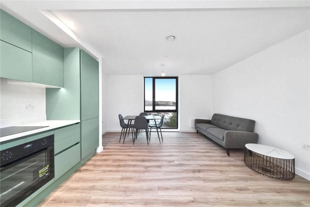 Flat Kimpton Road in Luton
