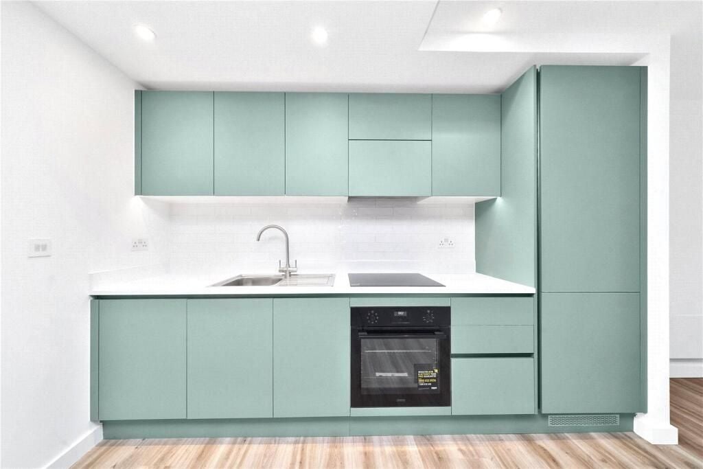 Flat Kimpton Road in Luton