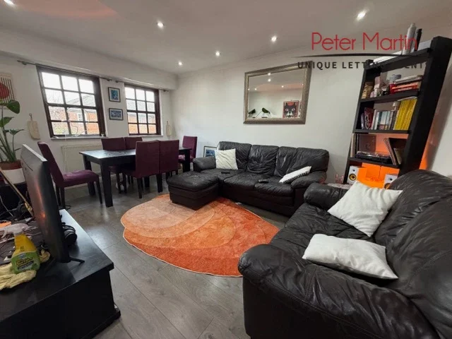 Flat Portsdown Mews in Greater London