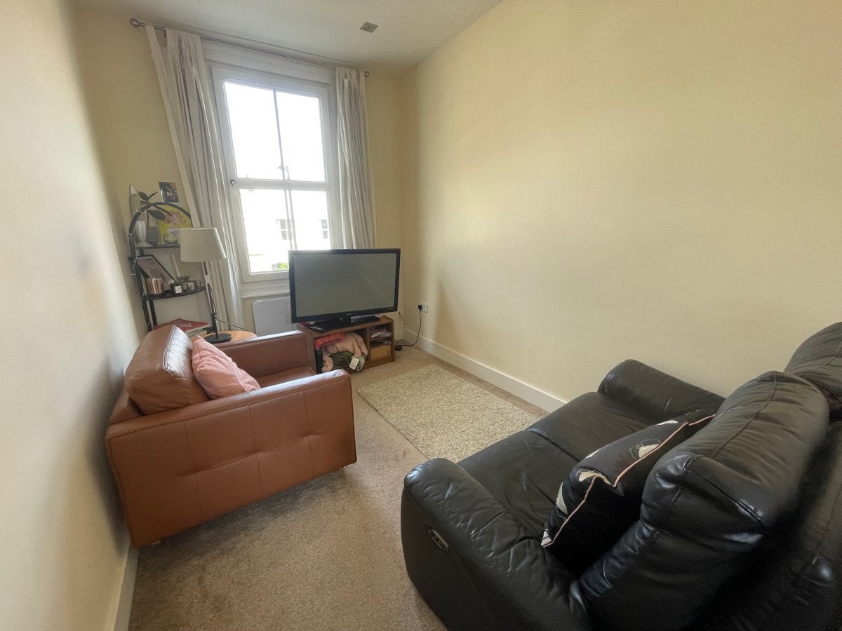 Flat Tottenham Road in Greater London