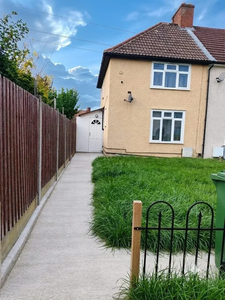 House Lillechurch Road in Greater London