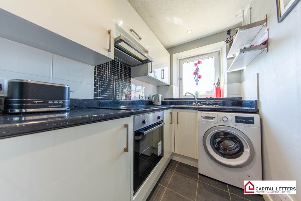 Flat Roslin Street in Aberdeen City