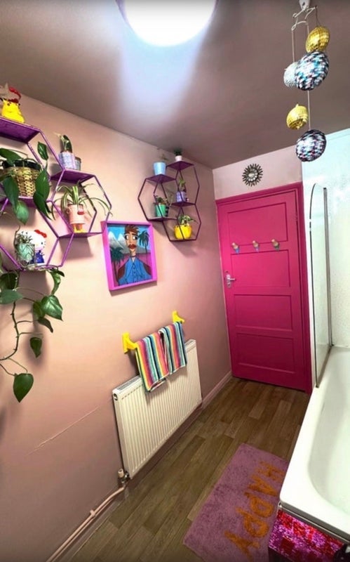Room Pellatt Grove in Greater London