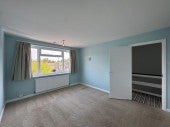 House Michael Close in Maidenhead
