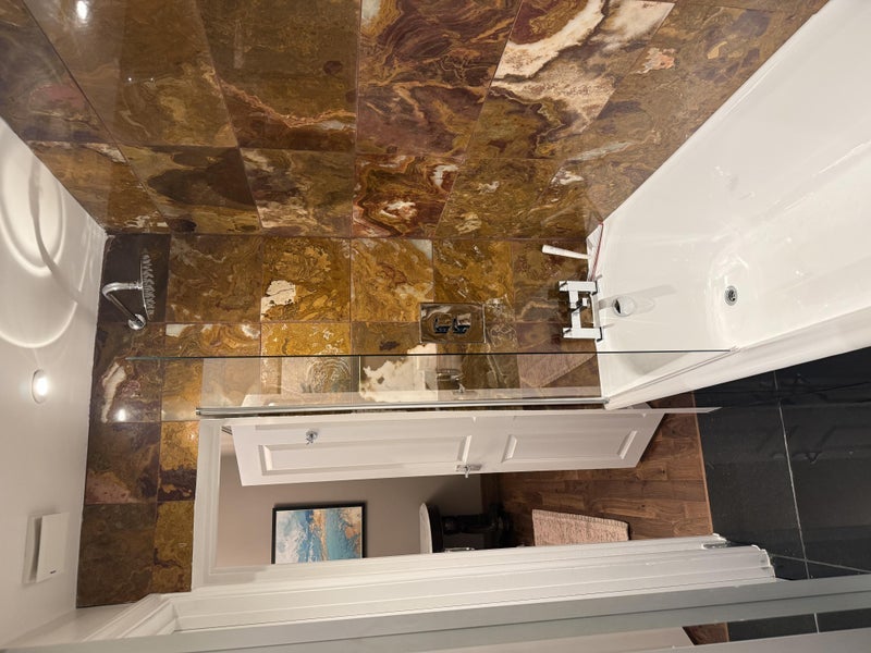 Room Clanricarde Gardens in Greater London