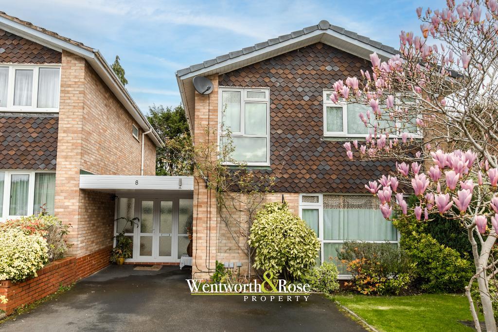 House Bishbury Close in Birmingham