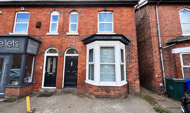 Room Wigan Road in West Lancashire