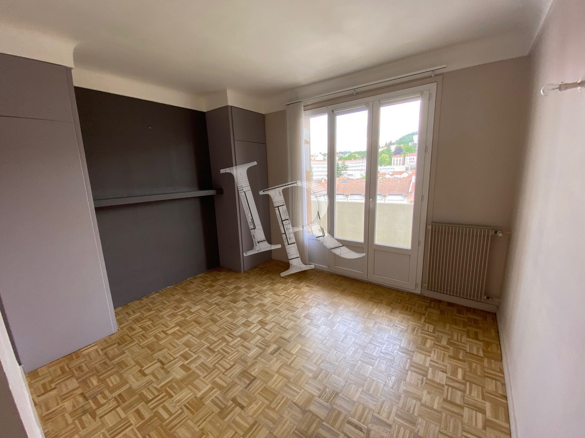 Flat Avenue André Soulier in Le Puy-en-Velay