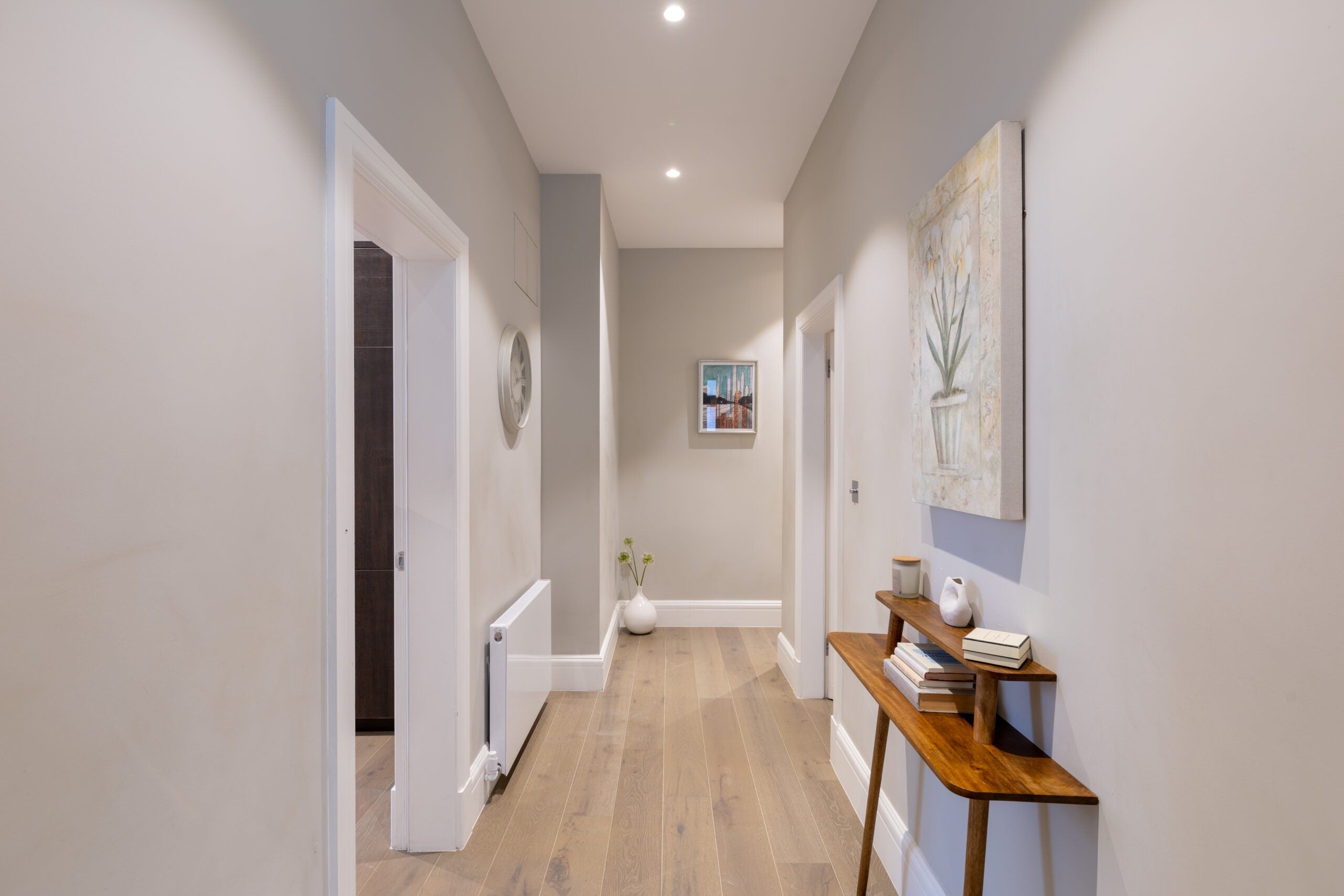 Flat Collingham Road in Greater London