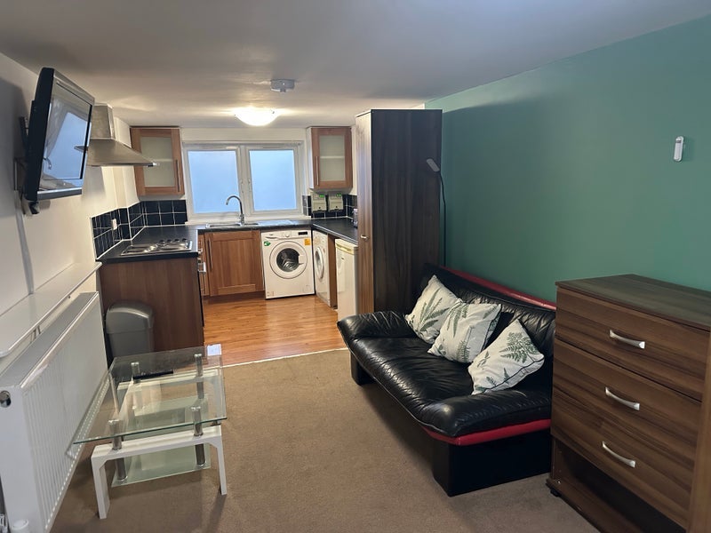 Room Spains Hall Place in Basildon