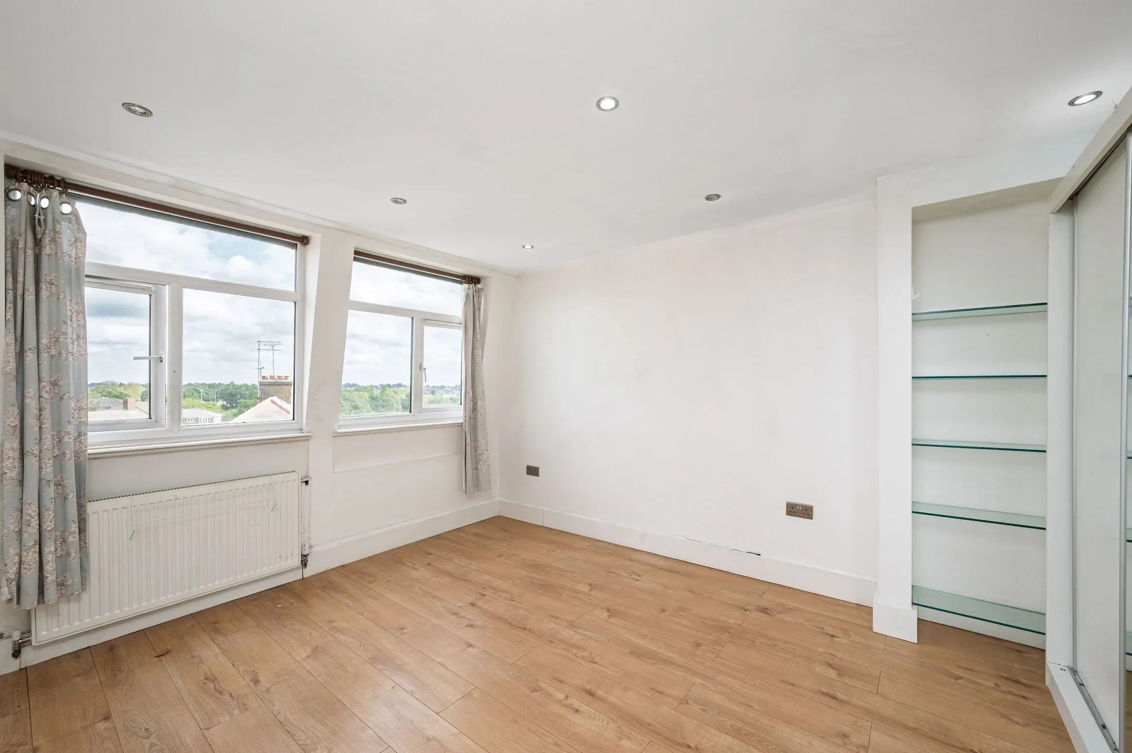 Flat York Way in Greater London