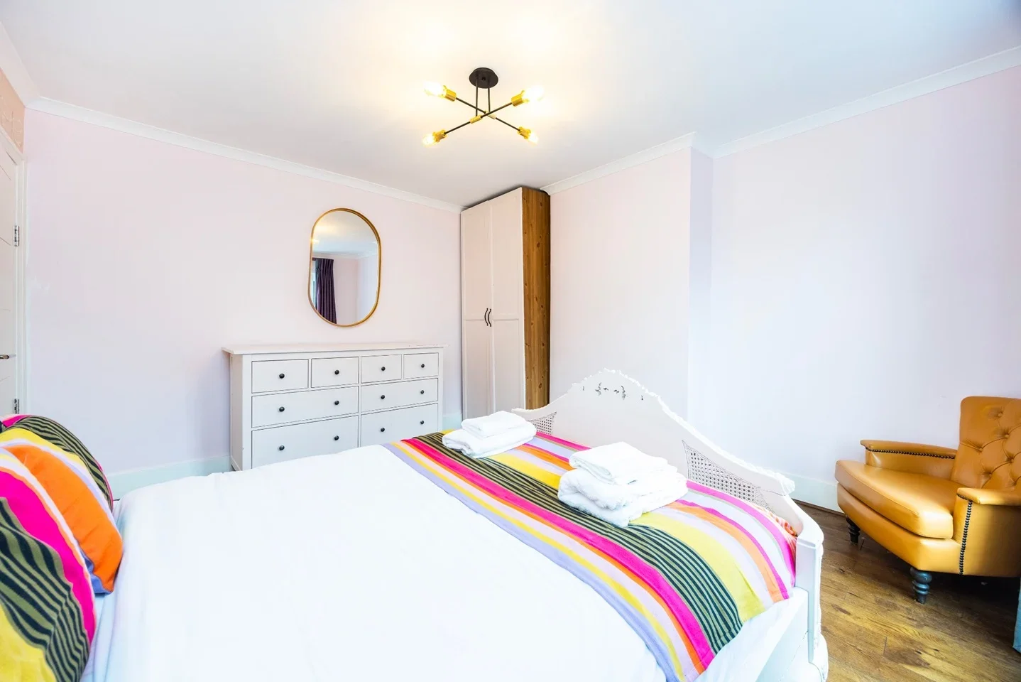 Flat Fernlea Road in Greater London