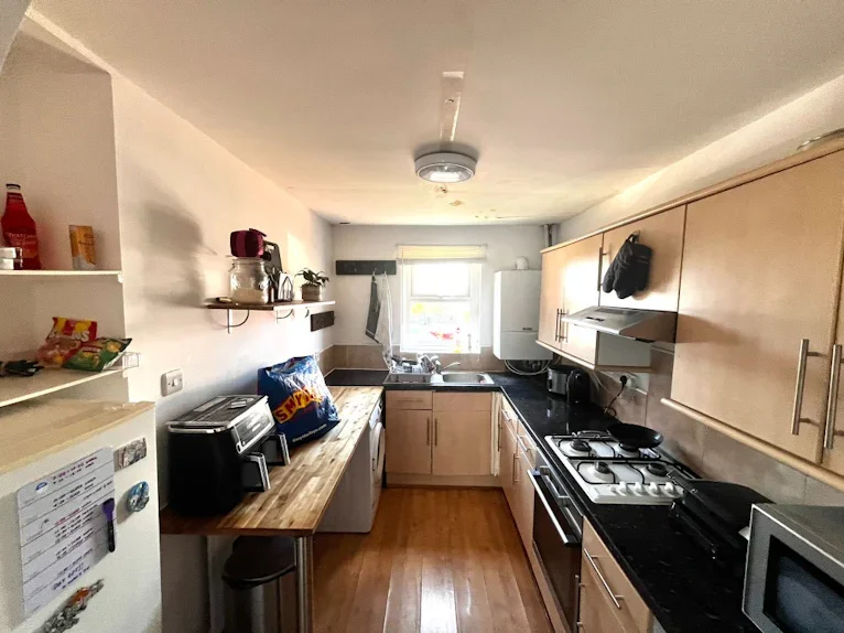 Flat Caversham Road in Reading