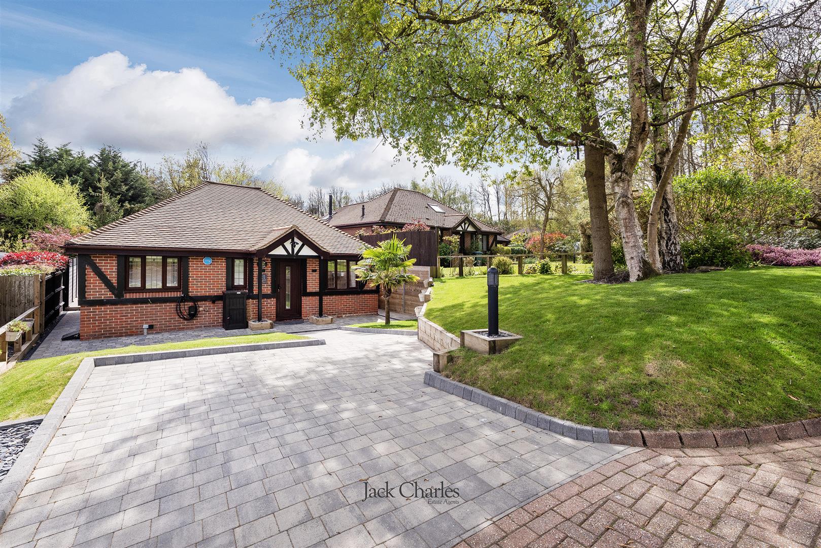 House Oak Warren in Sevenoaks