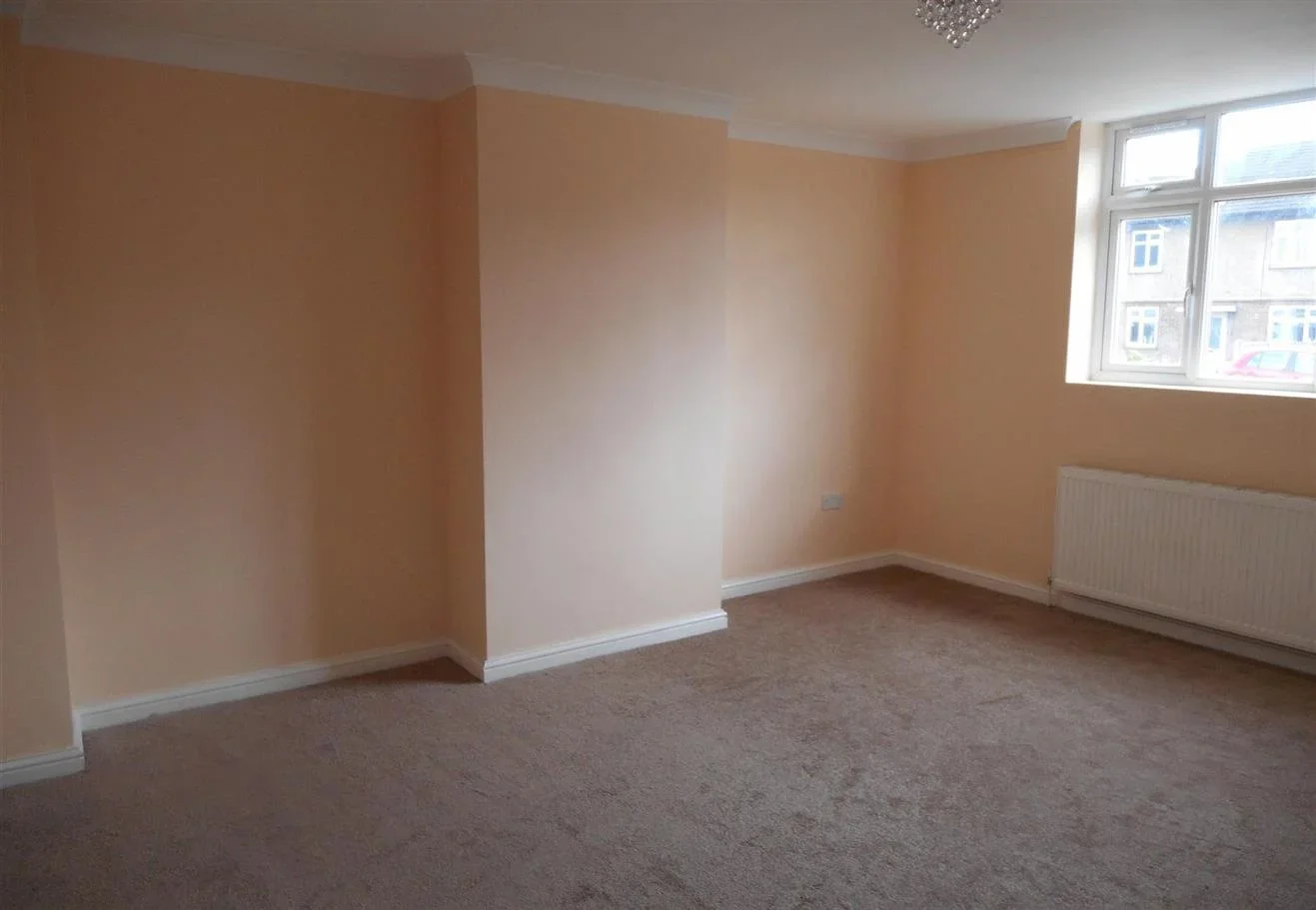 Flat Duke Road in Greater London