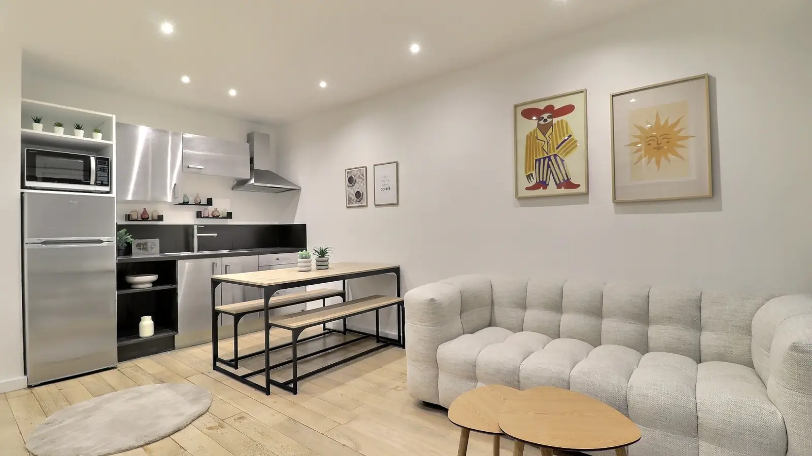 Flat Rue Paul Saunière in Paris