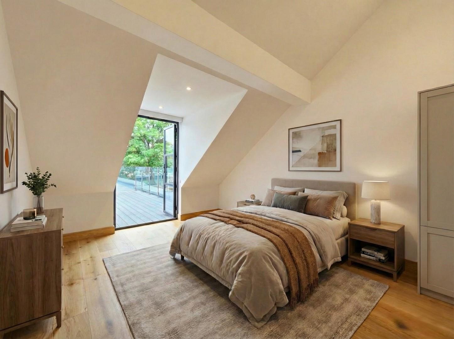 Flat Crown Passages in Trafford