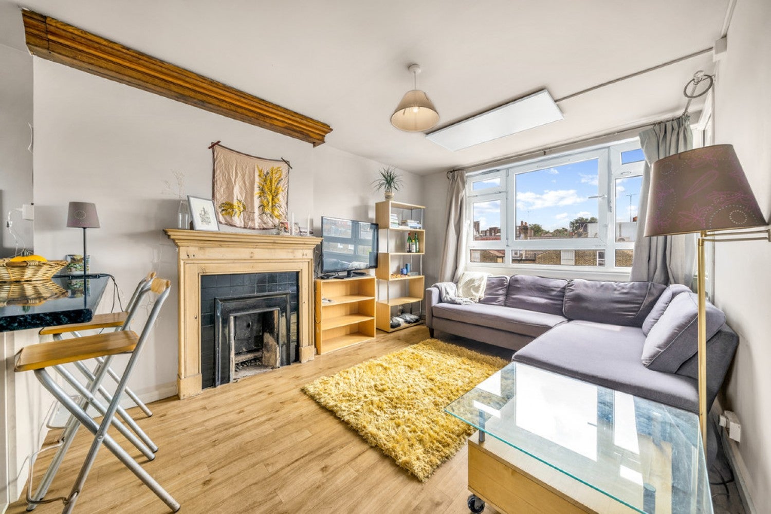 Flat Searles Close in Greater London
