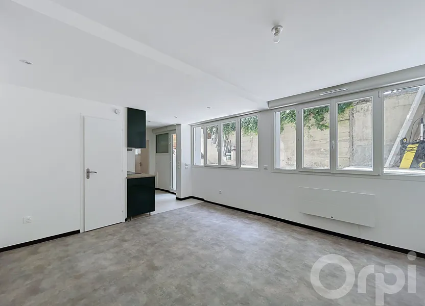 Flat Rue de Marseille in Maisons-Alfort