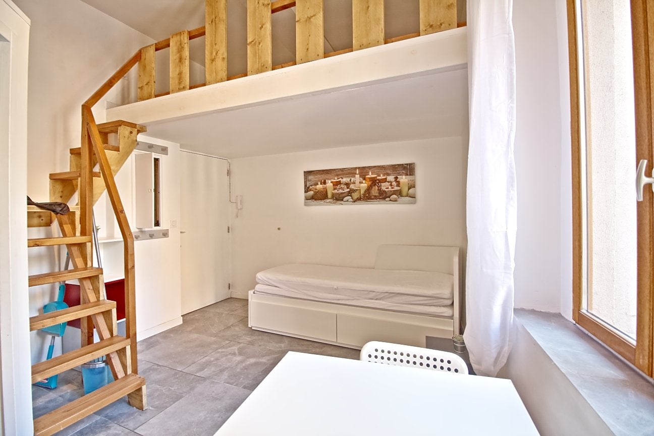 Appartement Rue de la Rotonde à Marseille