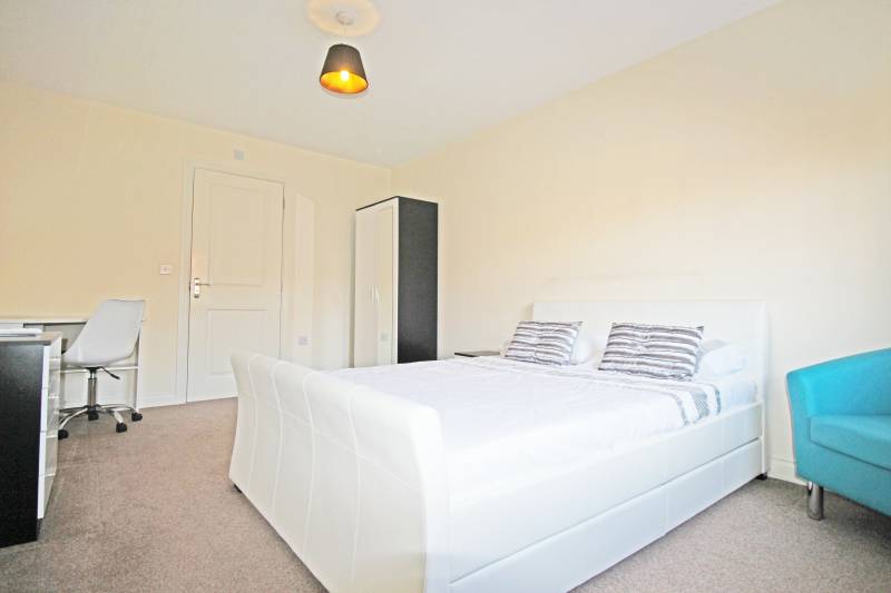 Room Duke Street in Bedford