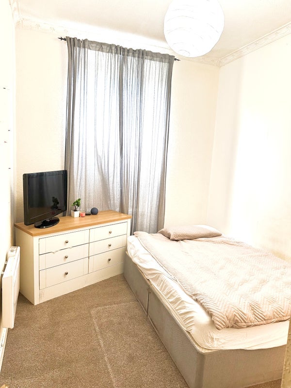 Room Westmuir Street in Glasgow
