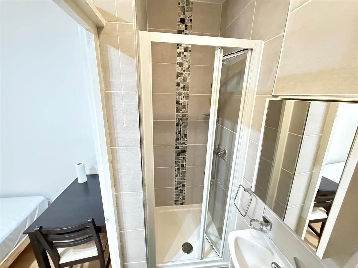 Flat Oakley Square in Greater London