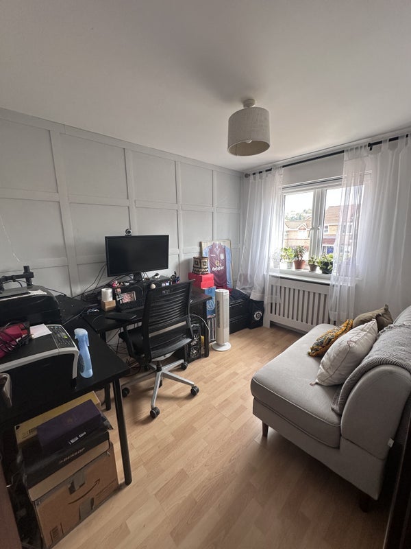 Room Matchells Close in Bristol