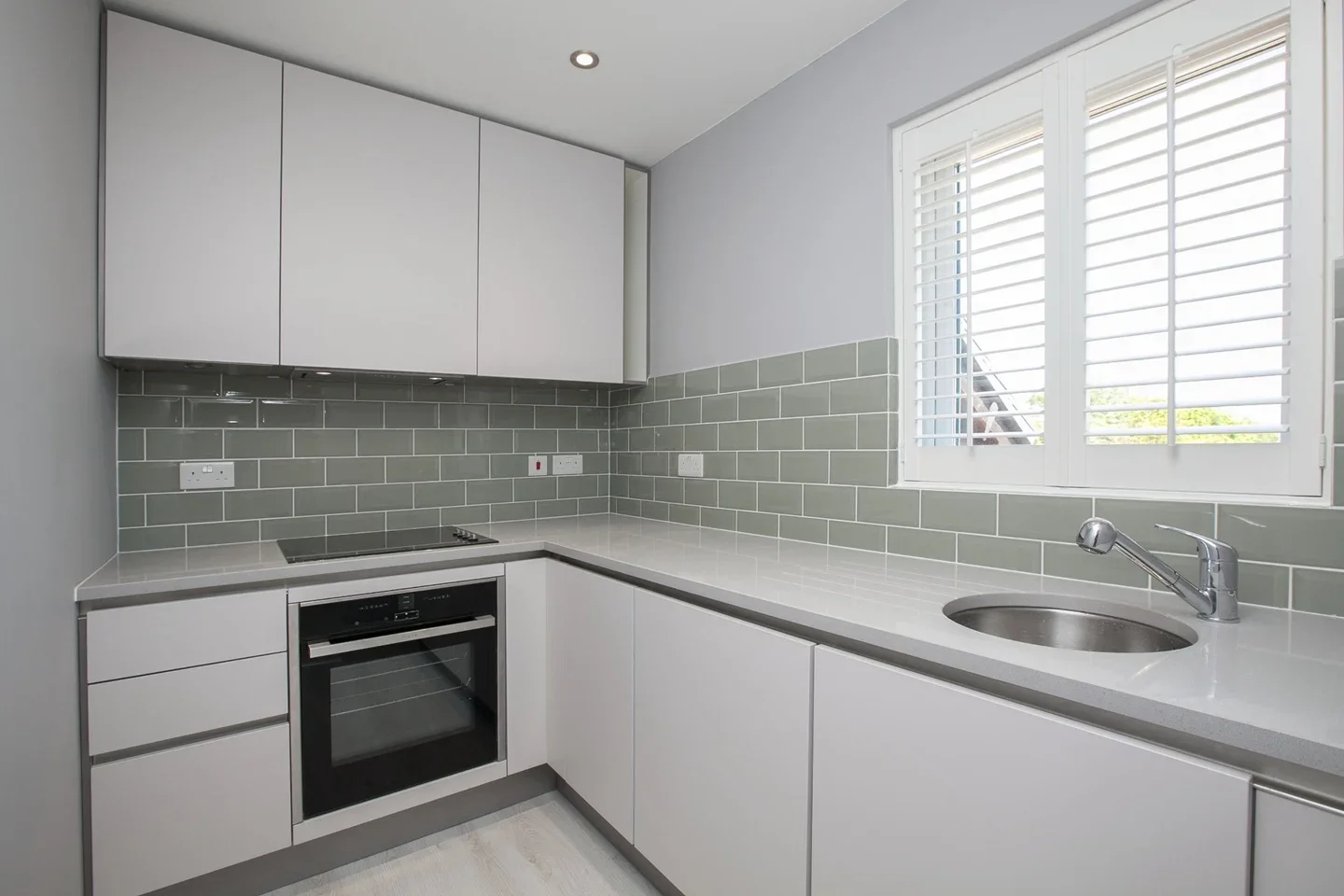 Flat Braemar Gardens in Slough