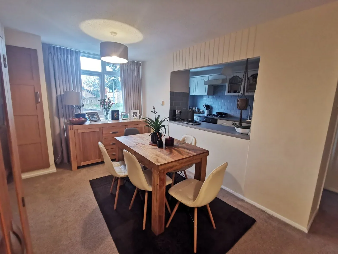House Firlands in Bracknell