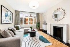 Flat Sloane Street in Greater London