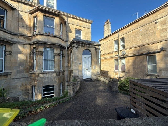 Flat Wells Road in Bath