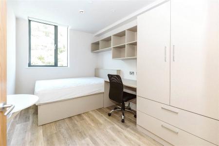 Flat Grove Lane in Weston-super-Mare