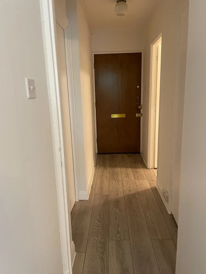 Flat Sullivan Close in Greater London