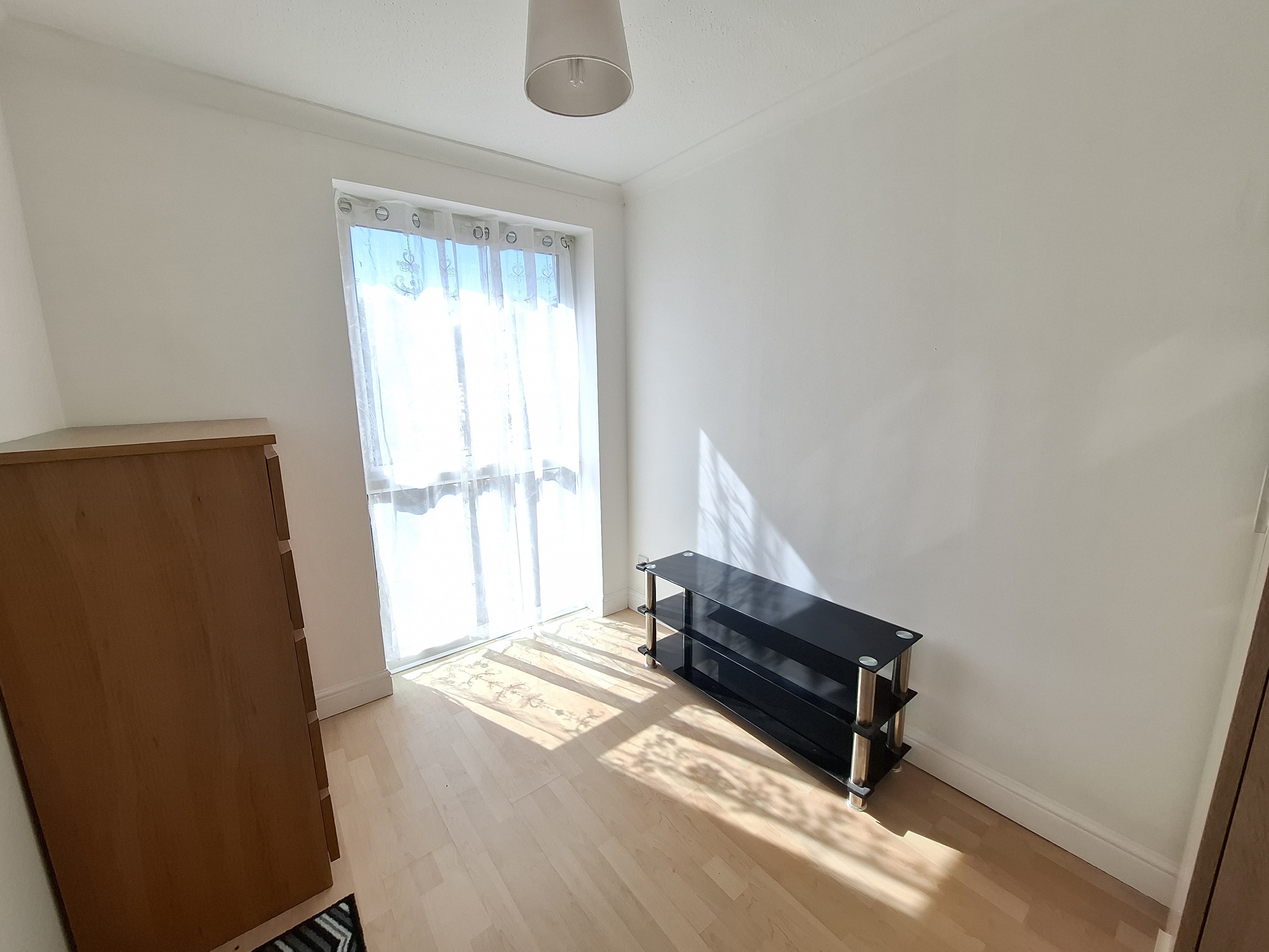 Flat Arkley Road in Dacorum