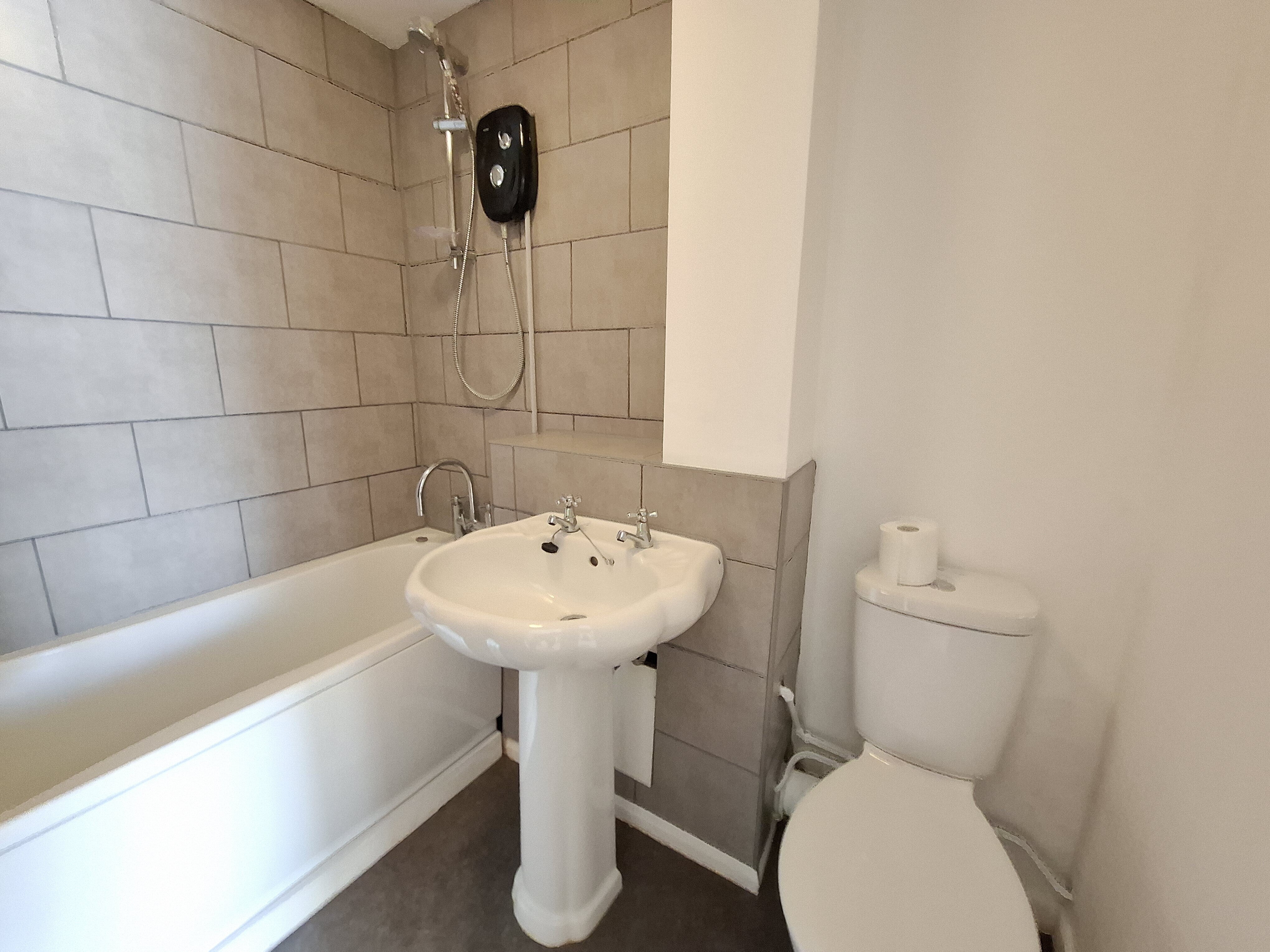 Flat Arkley Road in Dacorum