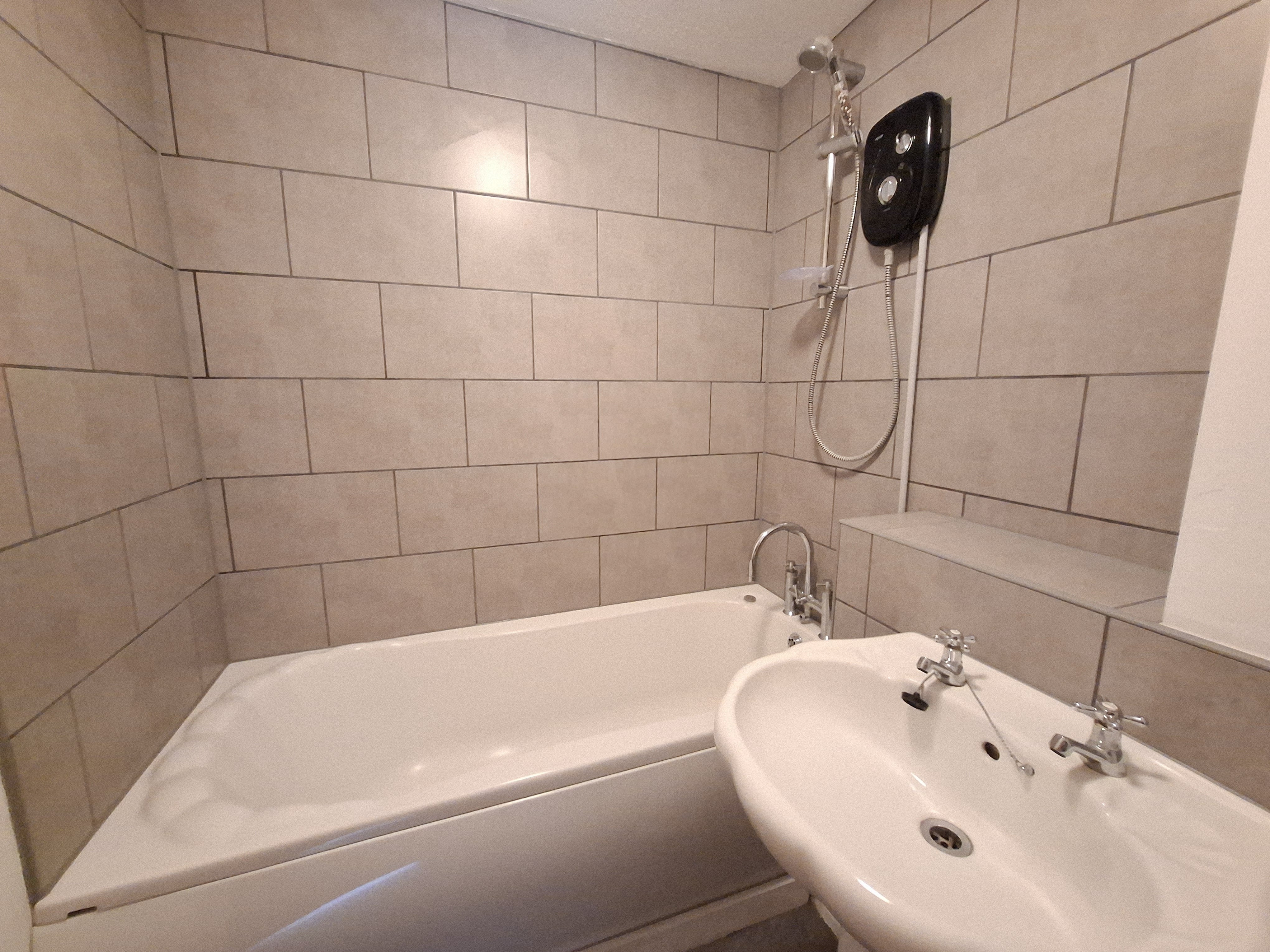 Flat Arkley Road in Dacorum