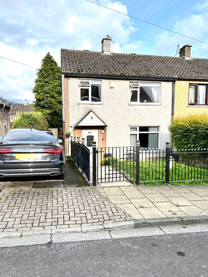 House Camberley Mount in Bradford