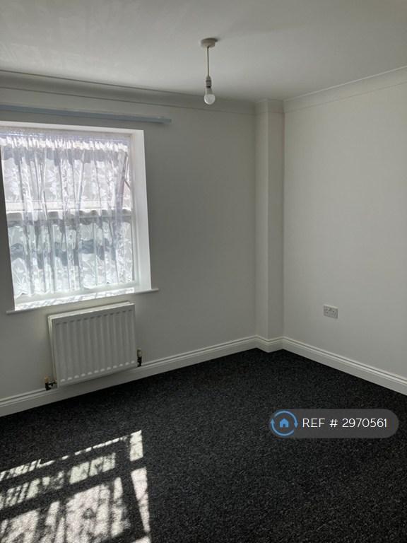 Flat Privet Road in Bournemouth