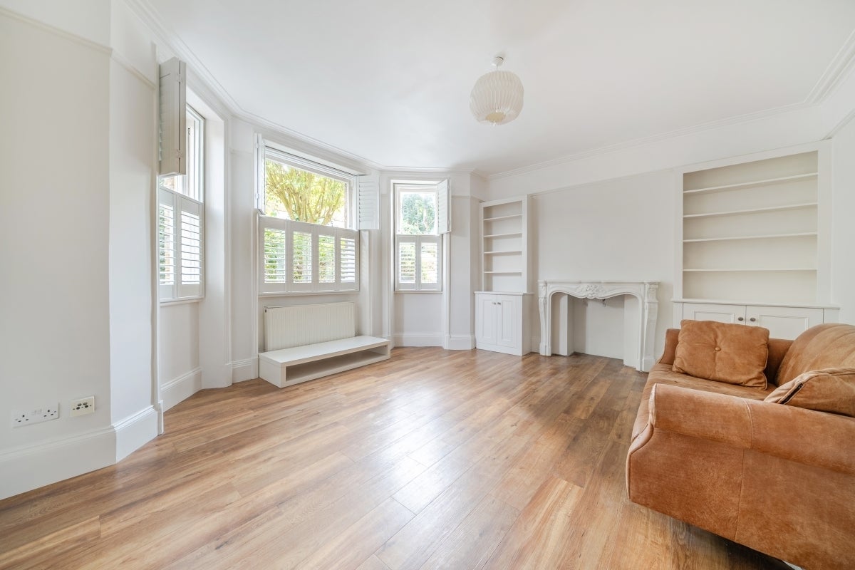 Flat Fulham Road in Greater London