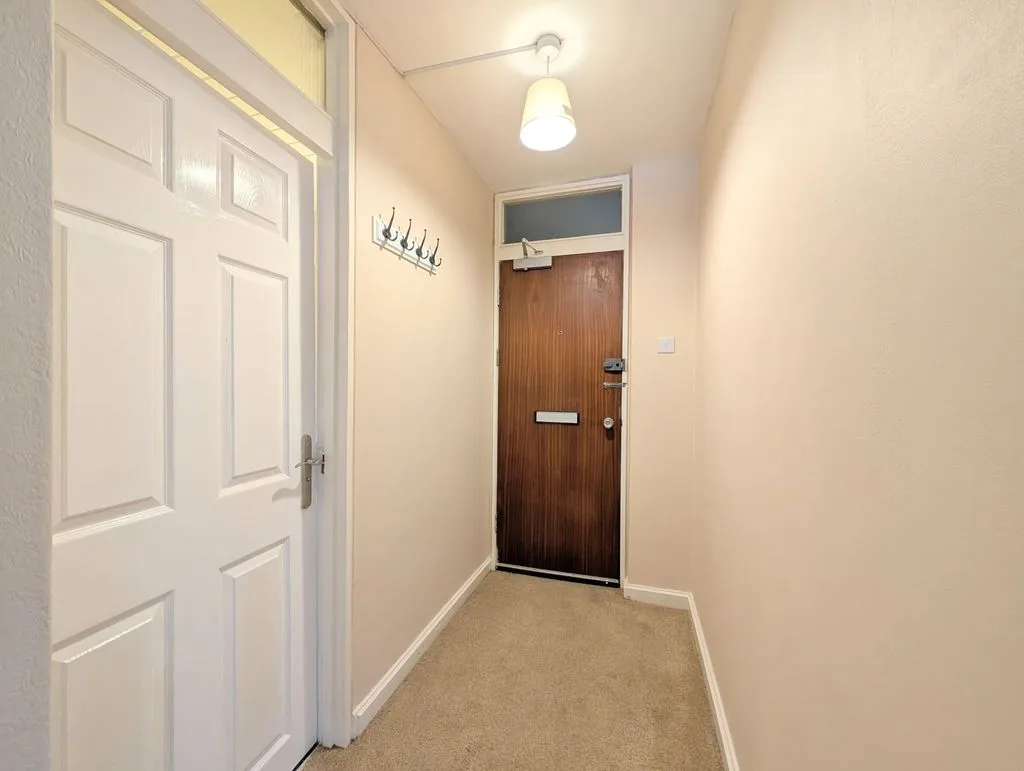 Flat Sandown Road in Thornton-Cleveleys