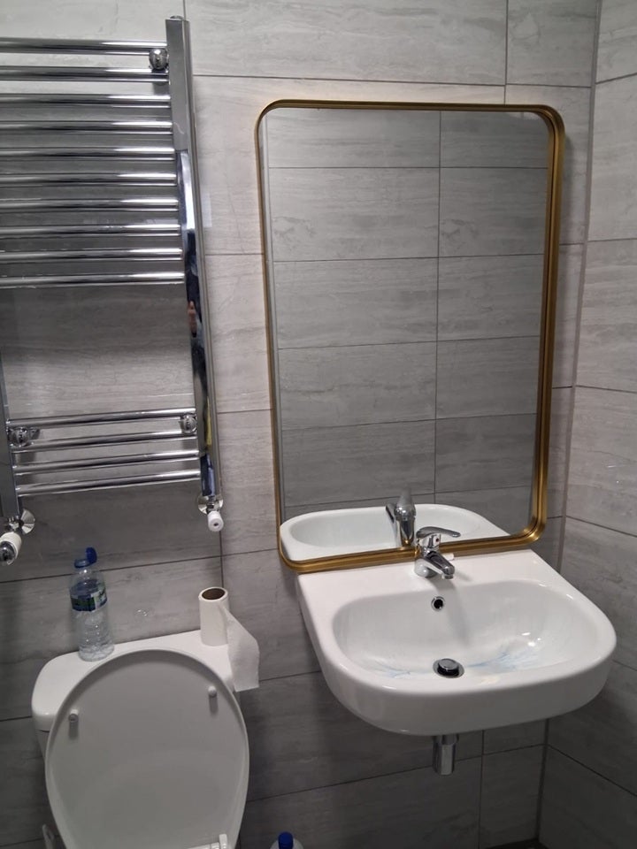Room Claude Place in Cardiff