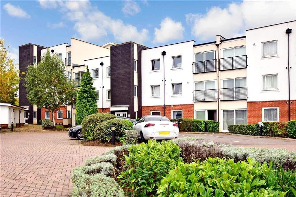 Flat Buffers Lane in Mole Valley