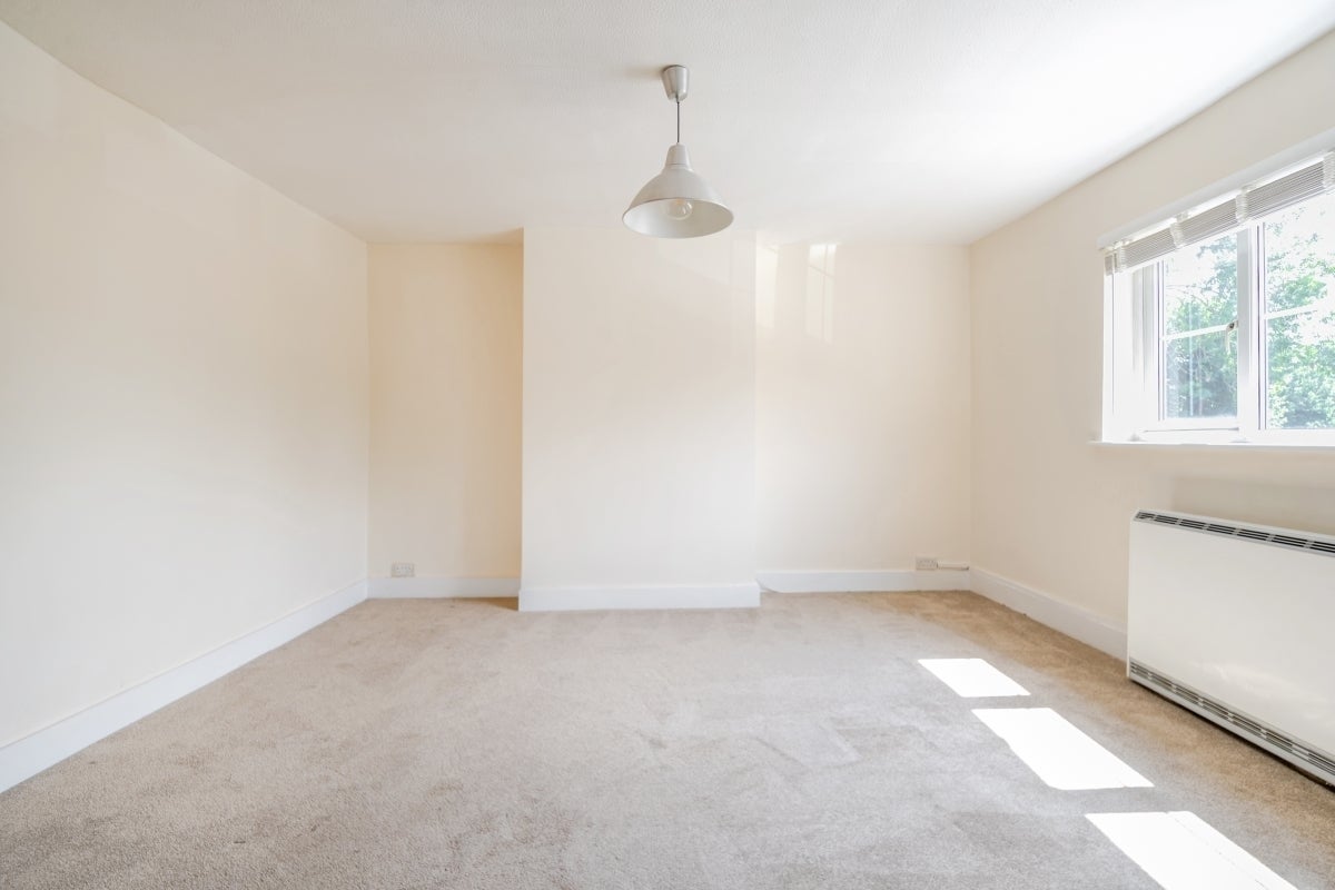 Flat The Green in Wooburn Green